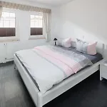 Haus Lauwersoog Ost Йюст
